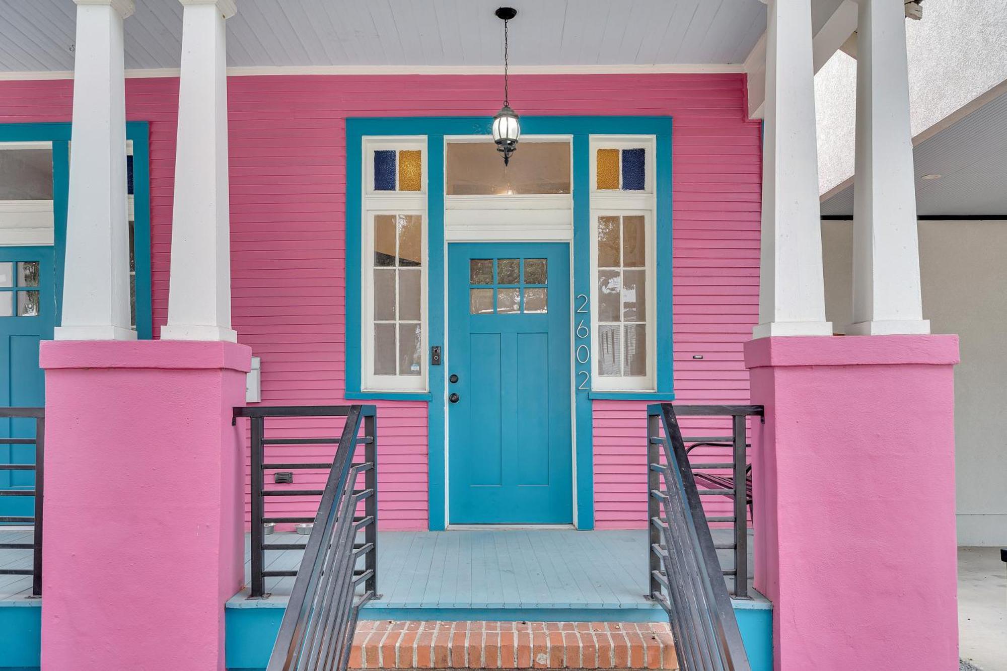 Holiday home The Toussaint House Of Midcity Enjoy